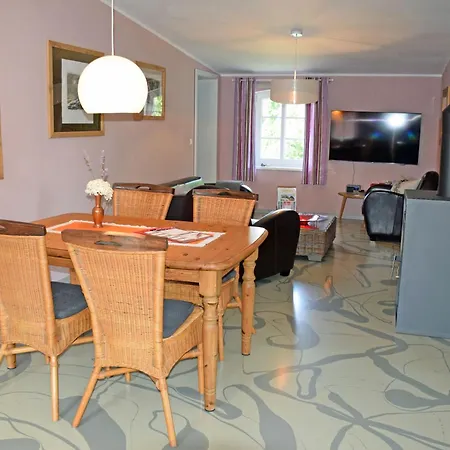 Schoene In Sassnit Apartman *